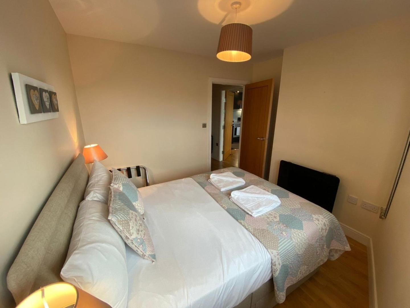 *modern 2 Bed In The Heart Of Cardiff* Apartment Cardiff